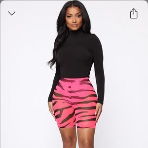 Letting loose mesh biker short